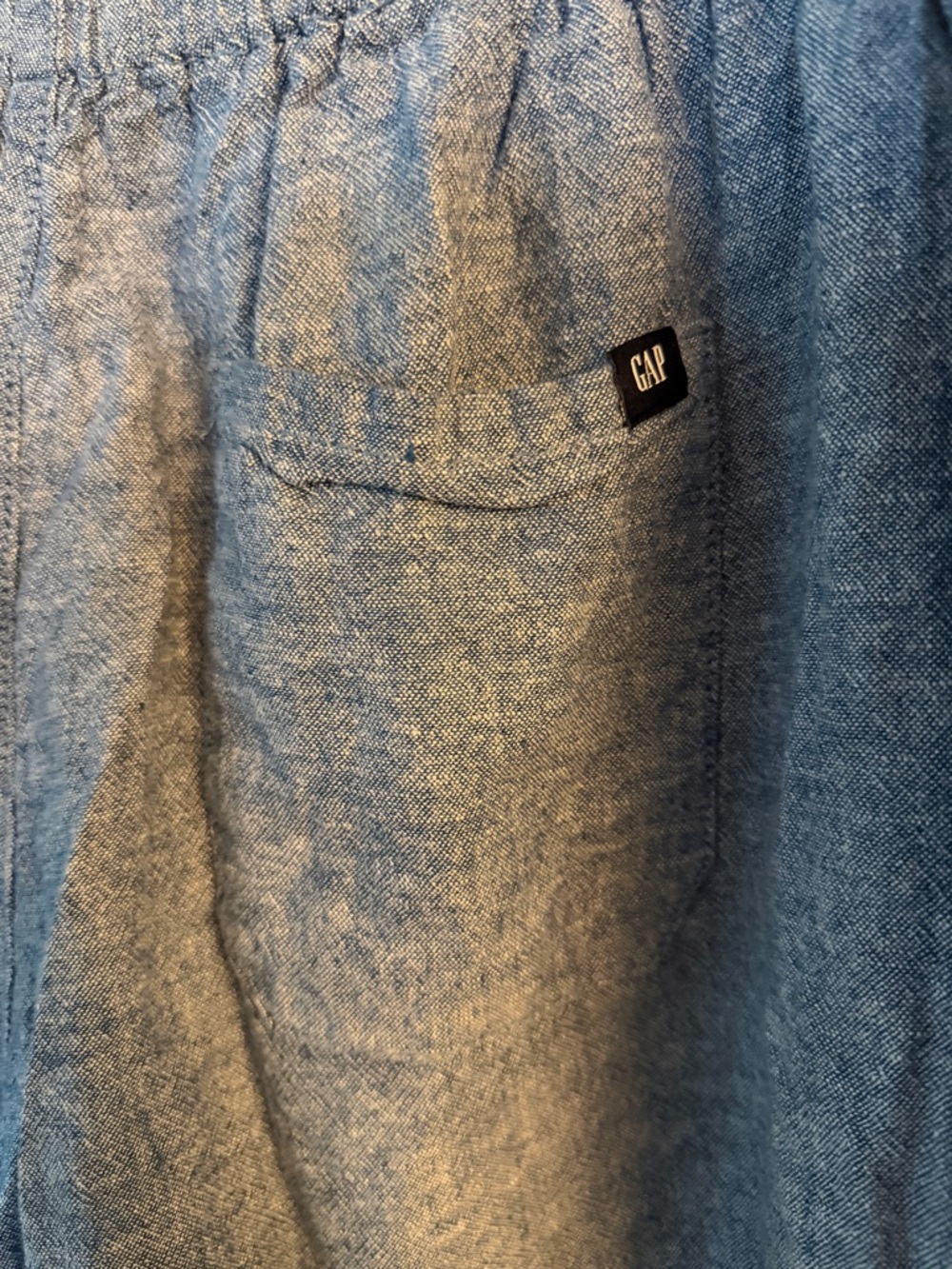 GAP Women's Light Chambray High-Waist Shorts - Denim Blue - Picture 5 of 6